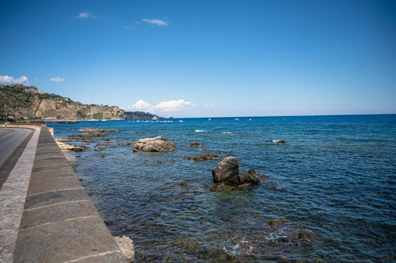 Villa La Casetta Azzurra Naxos Giardini-Naxos Exterior foto